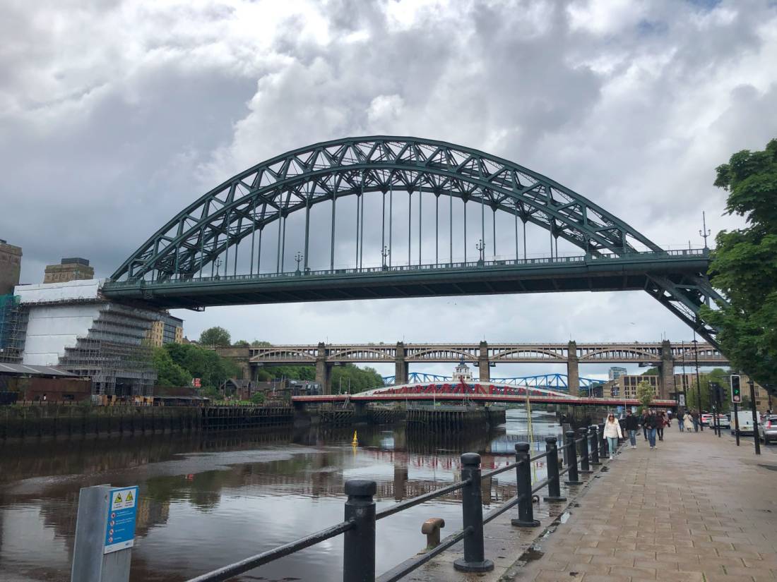 6 Tyne bridges |  Jane Logan