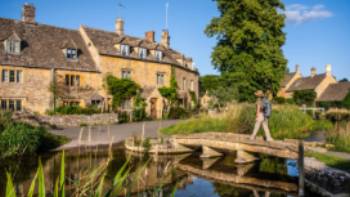 Enjoy a Cotswolds walking holiday | Tim Charody