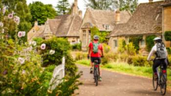 Experience the Cotswolds by bike | Tim Charody