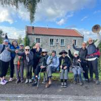 Happy group on the Le Puy Camino | Jaclyn Lofts