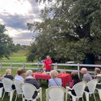 Outdoor wine tasting in France | Jaclyn Lofts