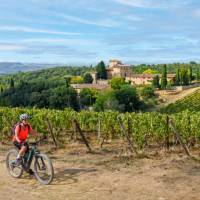 Tuscany is home to gorgeous cycle routes