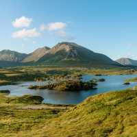 Inagh Valley and Derryclare Lough, Connemara | Pedro Souza and Joyce Country